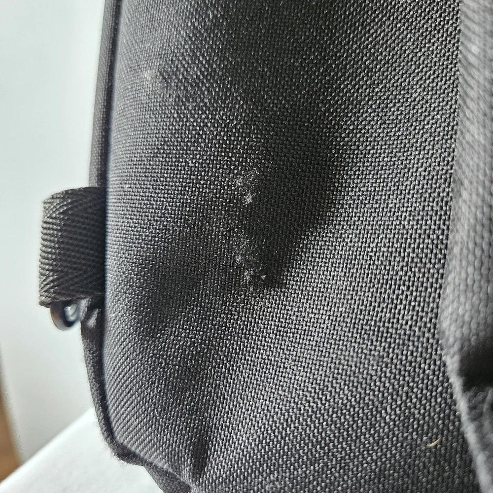 EUC SOC Sandpiper of California Black Convertible Laptop Bag/Backpack Combo